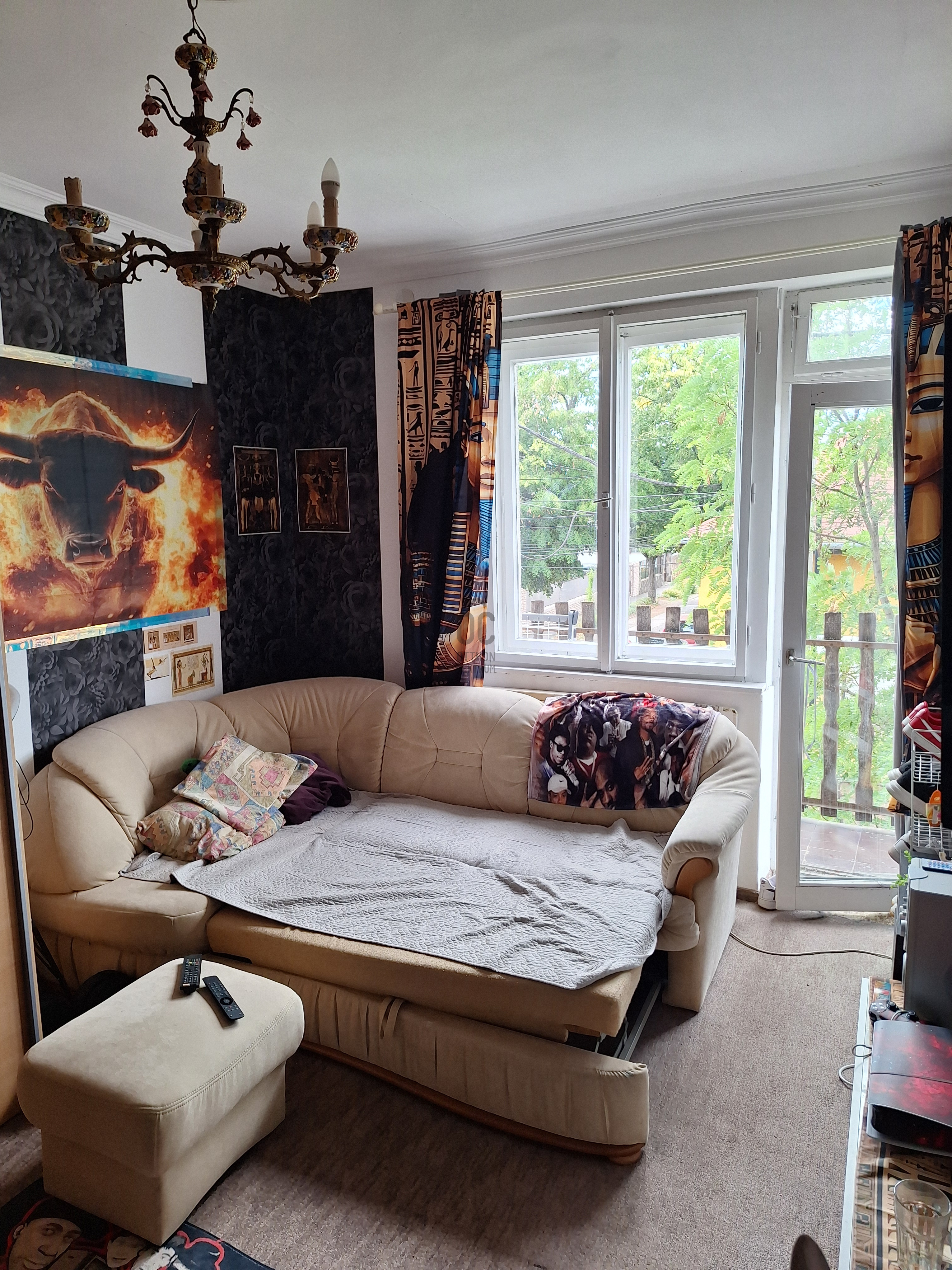 Gallery zoom image
