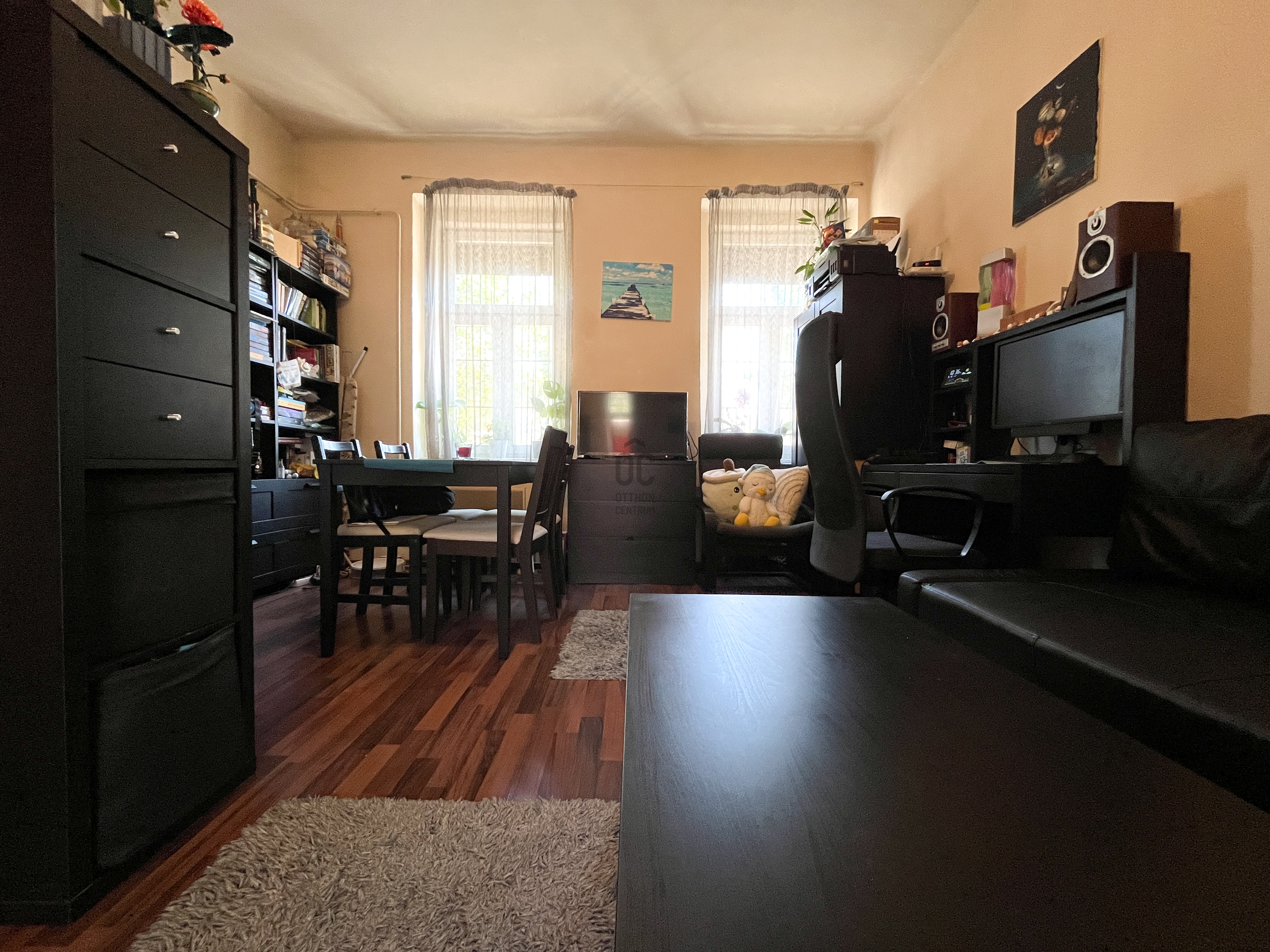 Gallery zoom image