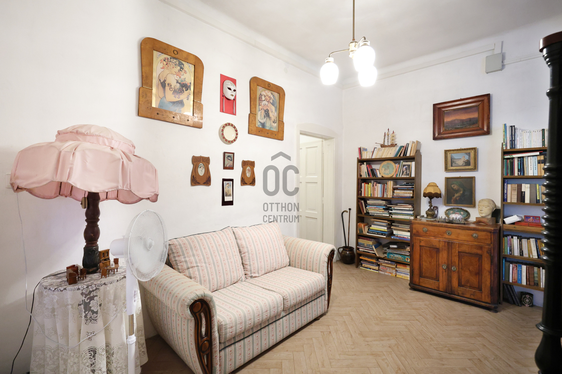 Gallery zoom image