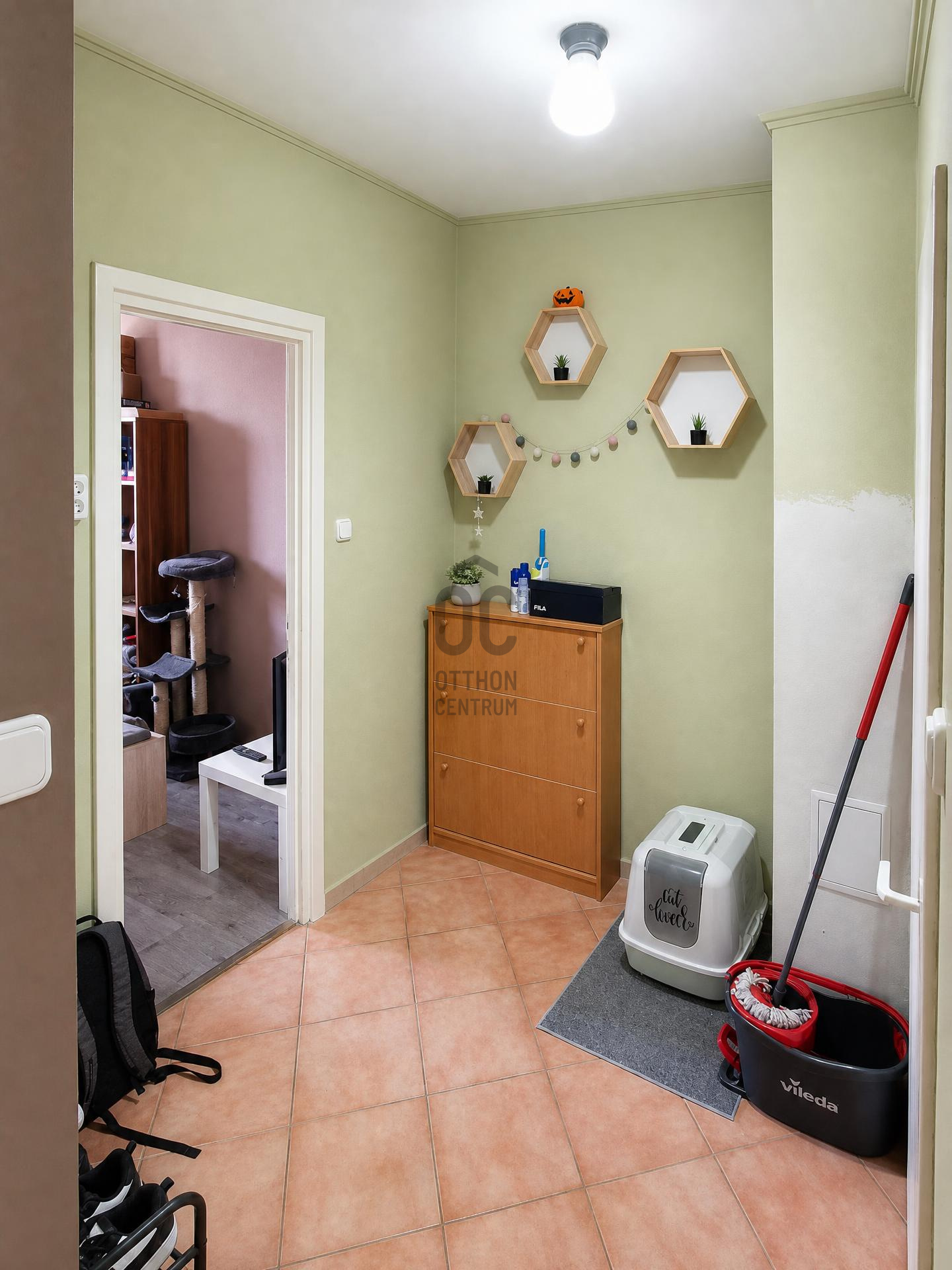 Gallery zoom image