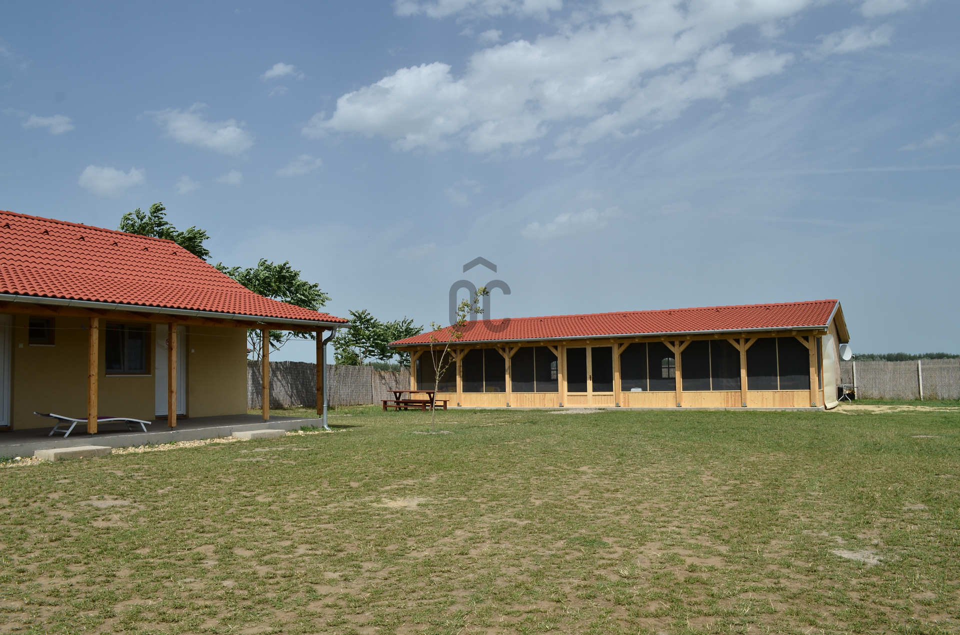 Gallery zoom image