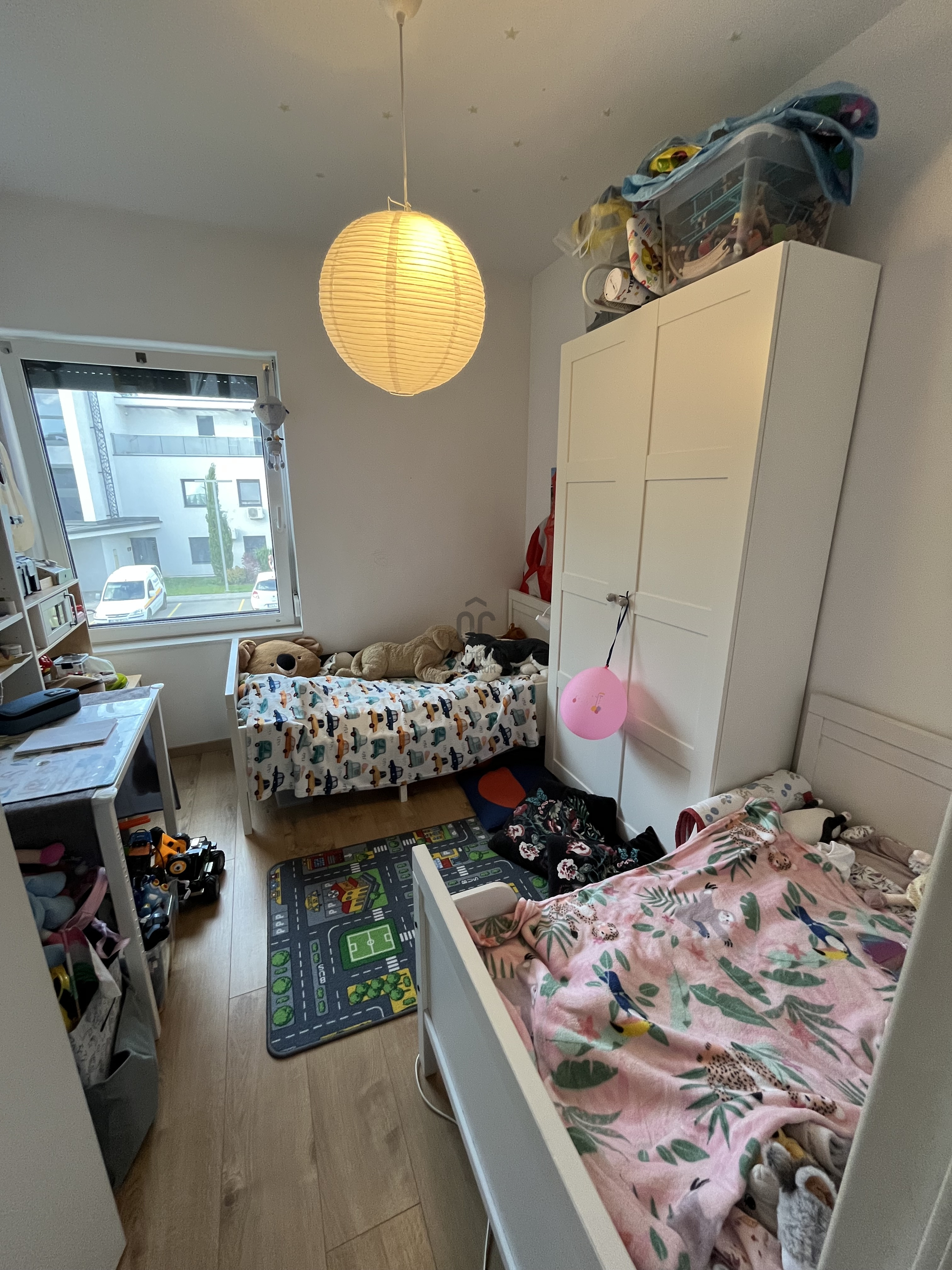 Gallery zoom image