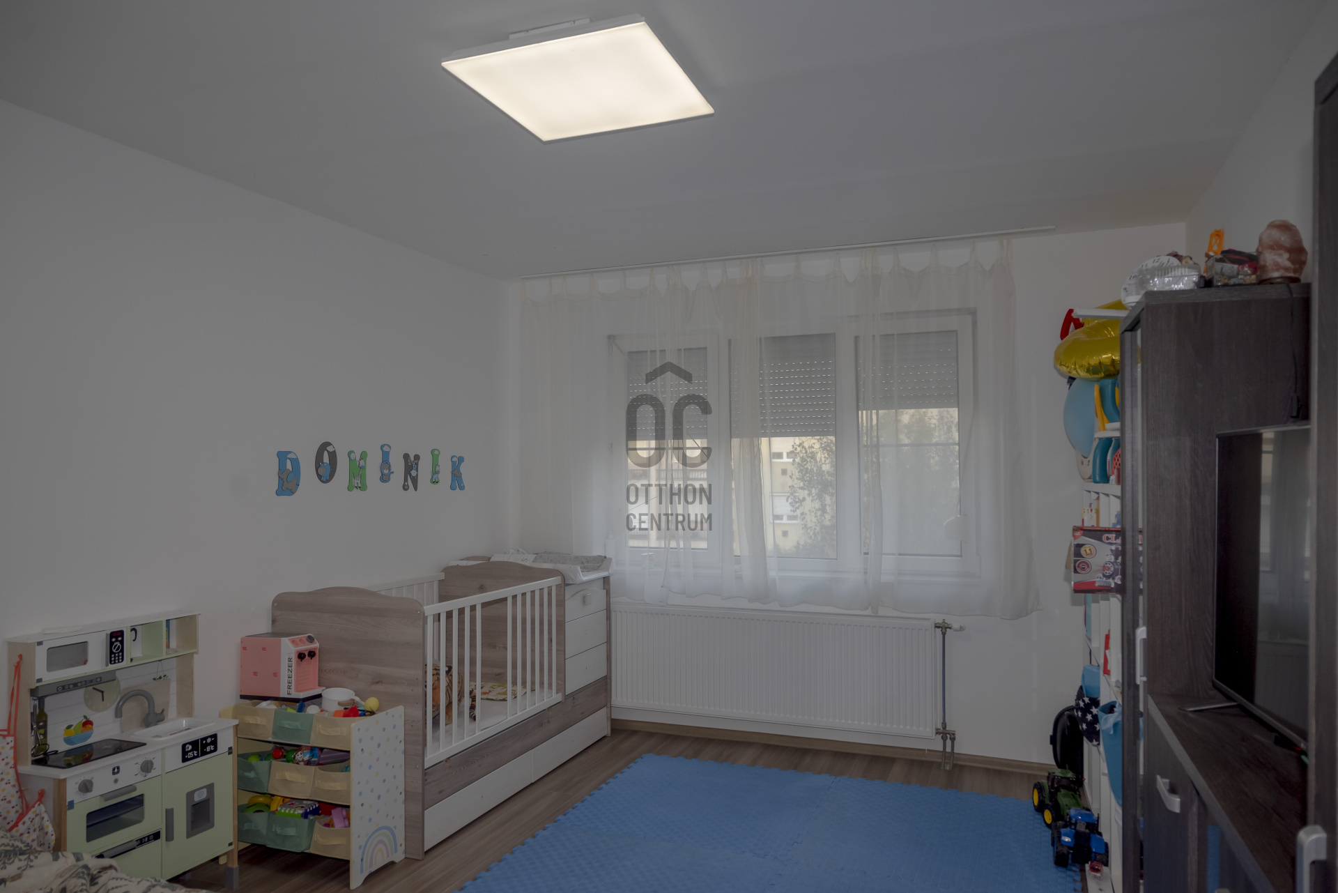 Gallery zoom image