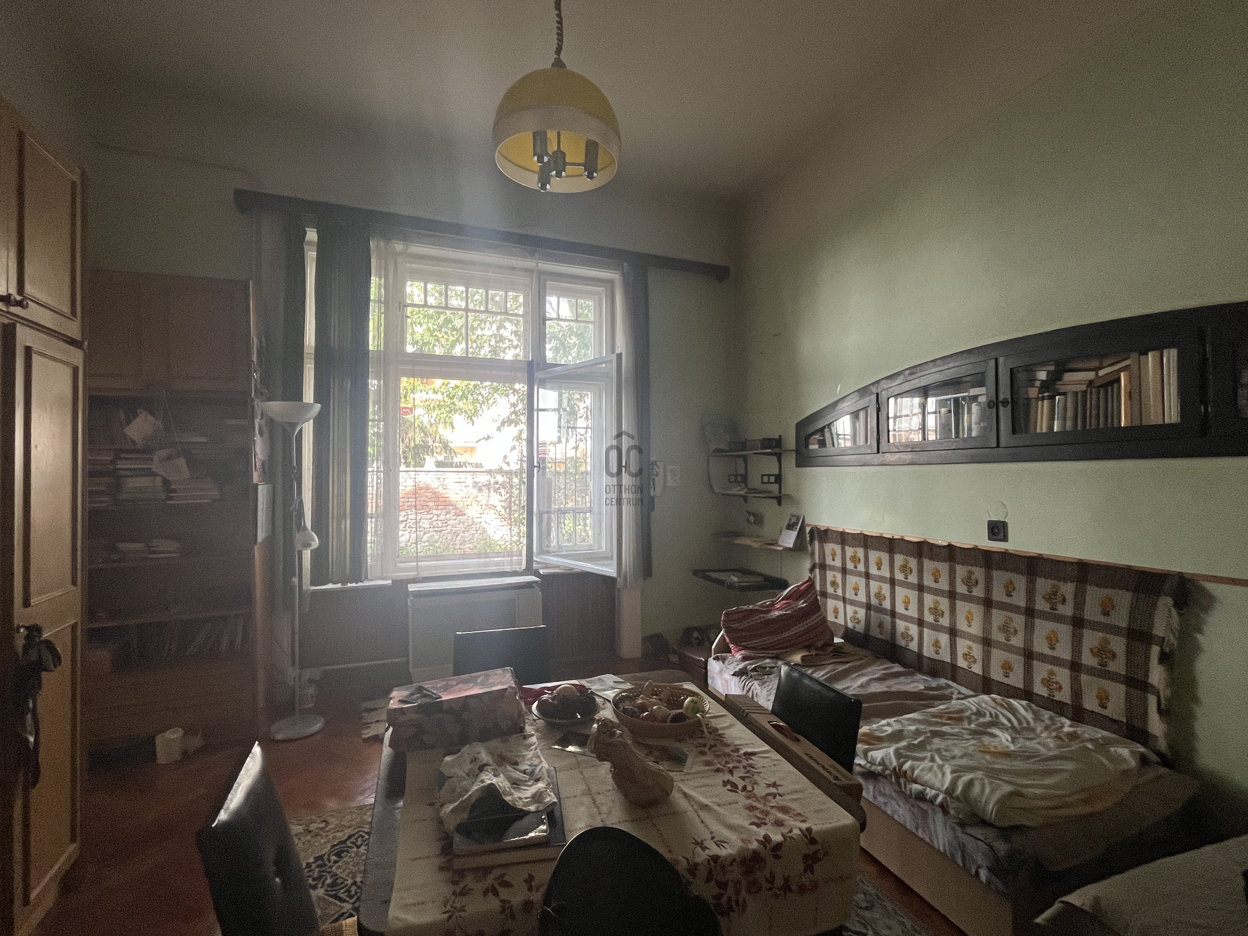 Gallery zoom image