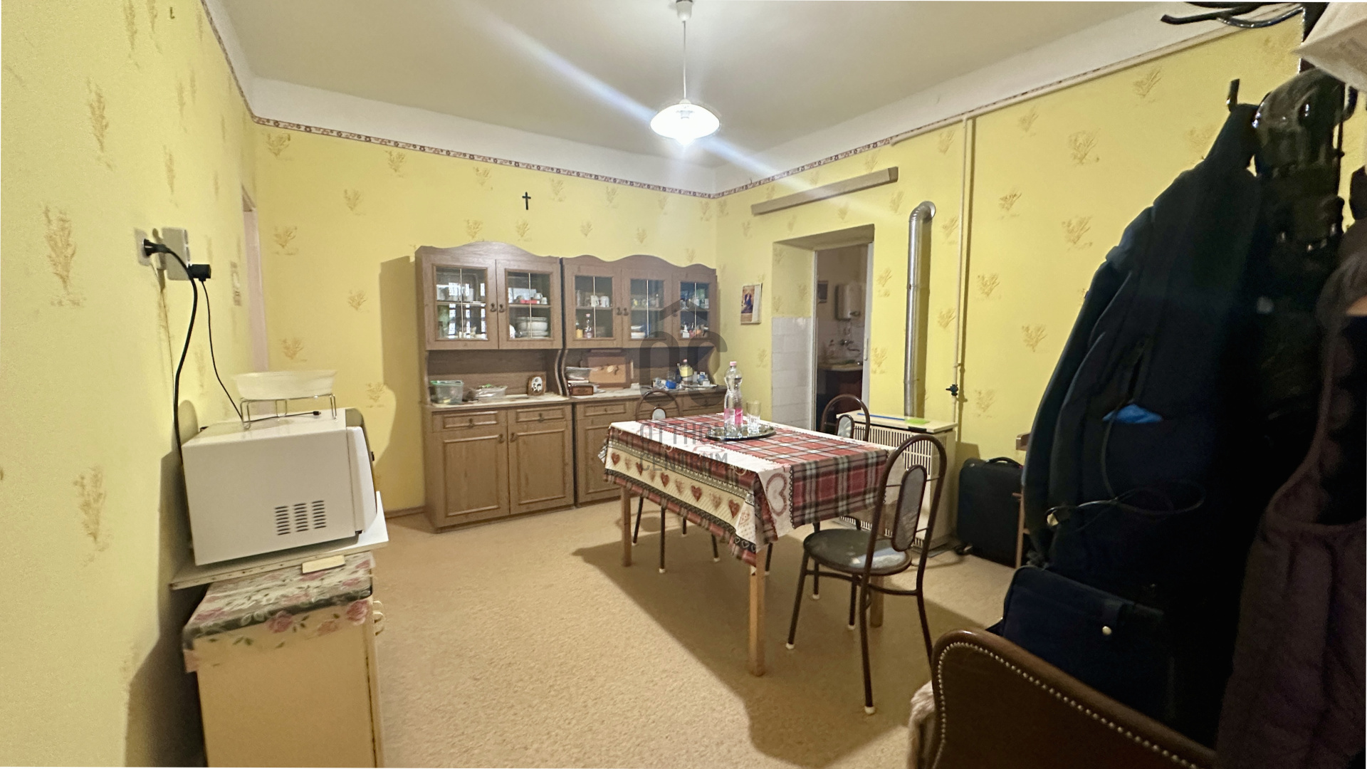 Gallery zoom image
