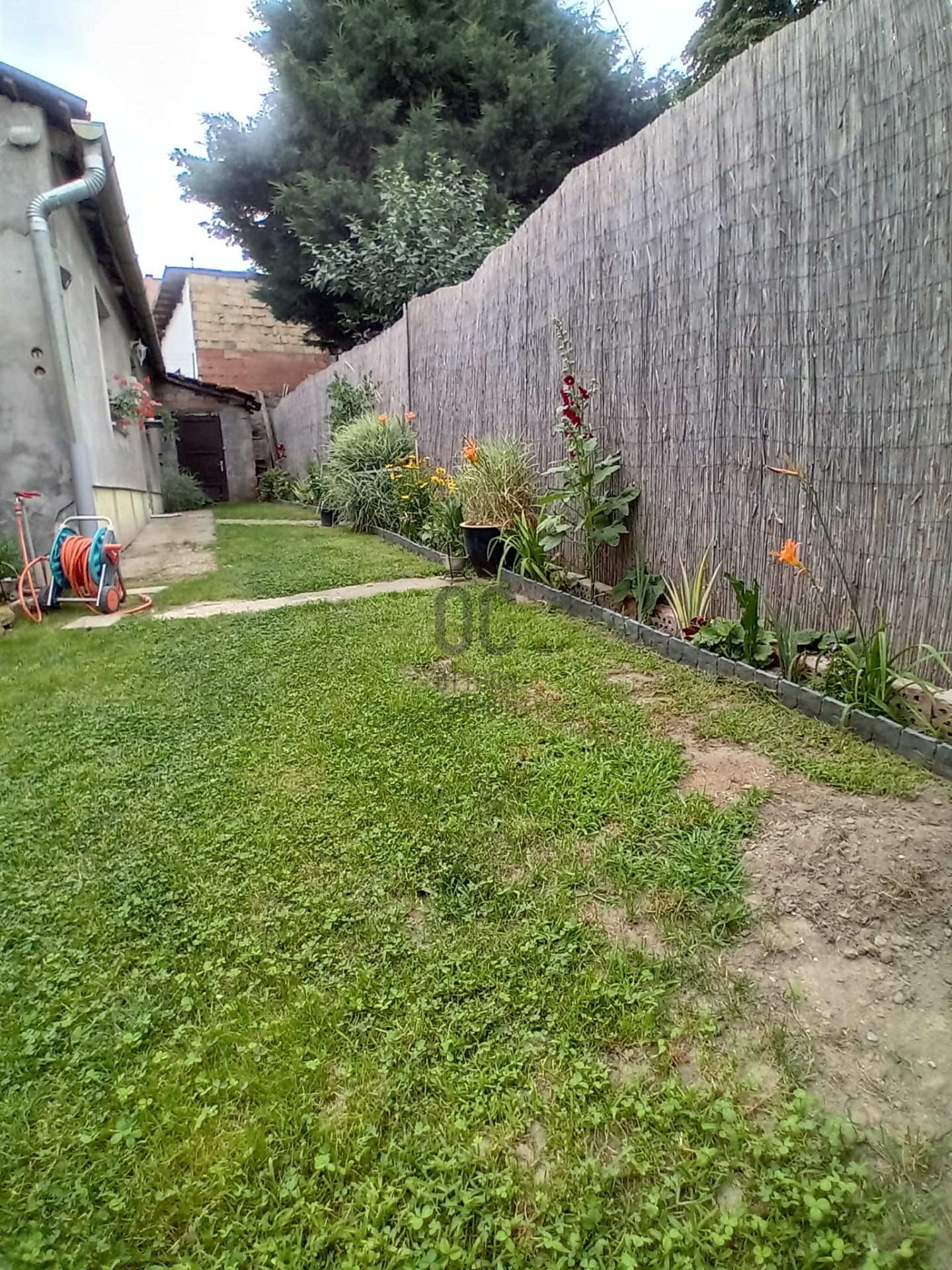 Gallery zoom image