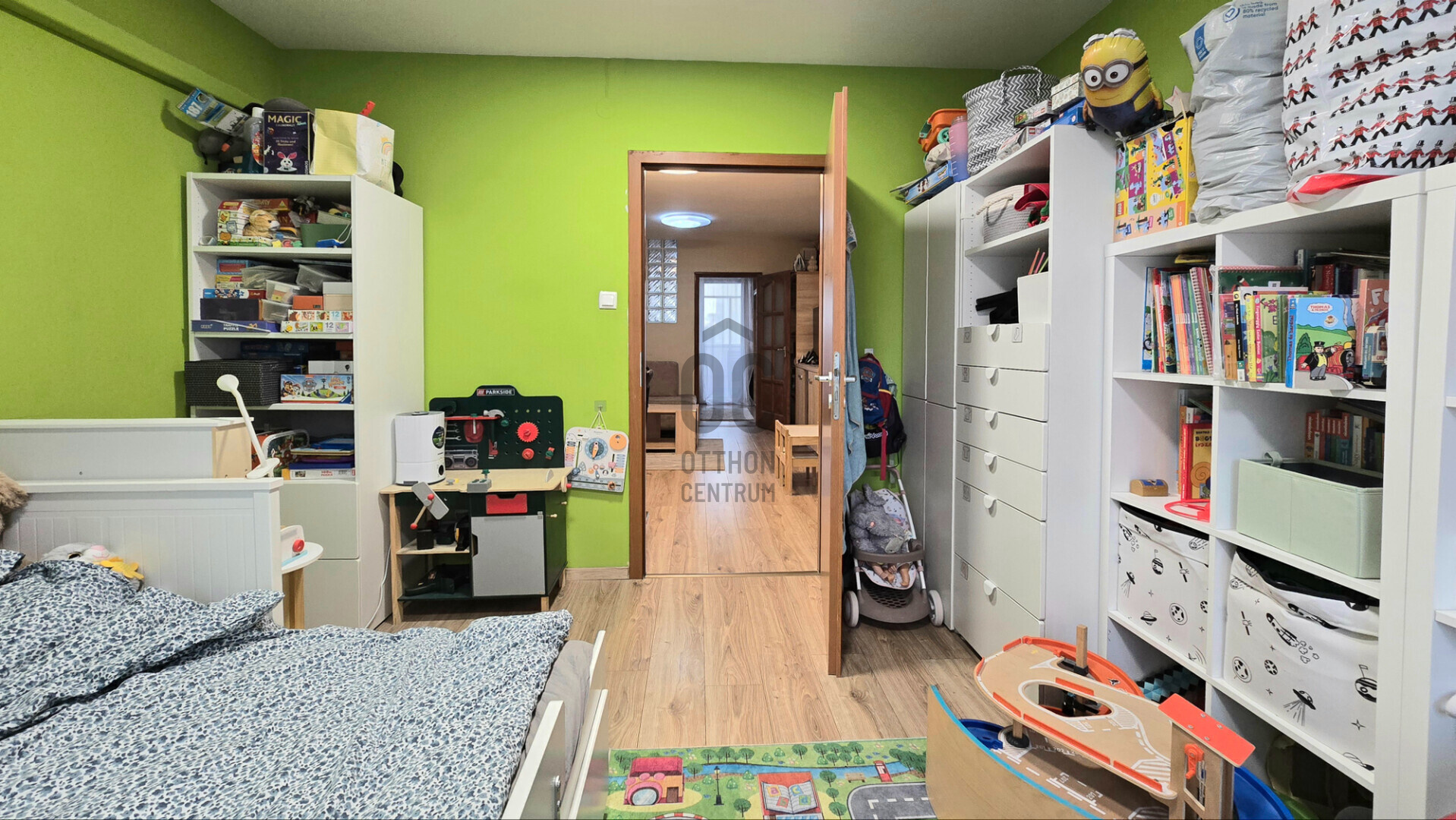 Gallery zoom image