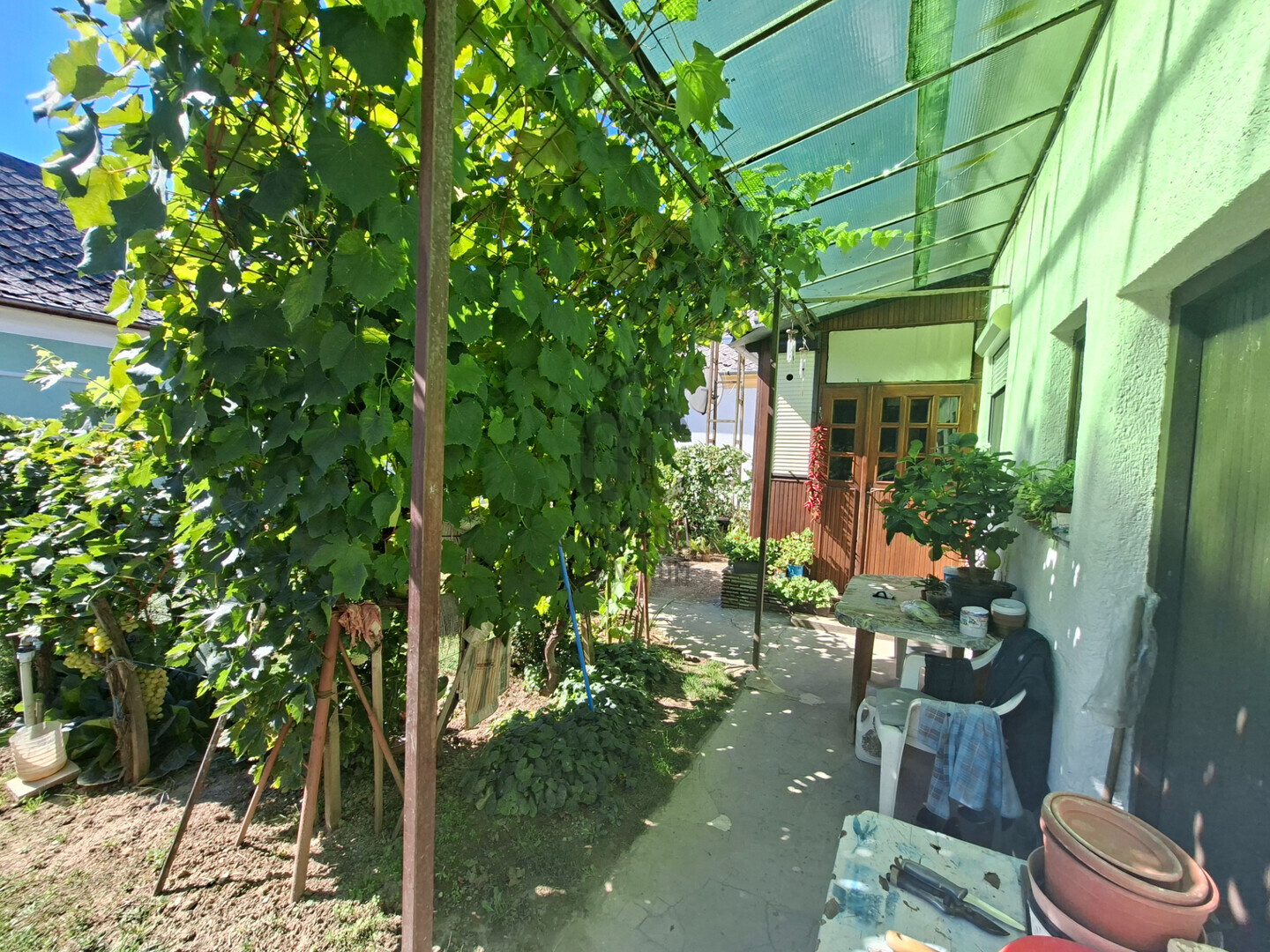 Gallery zoom image