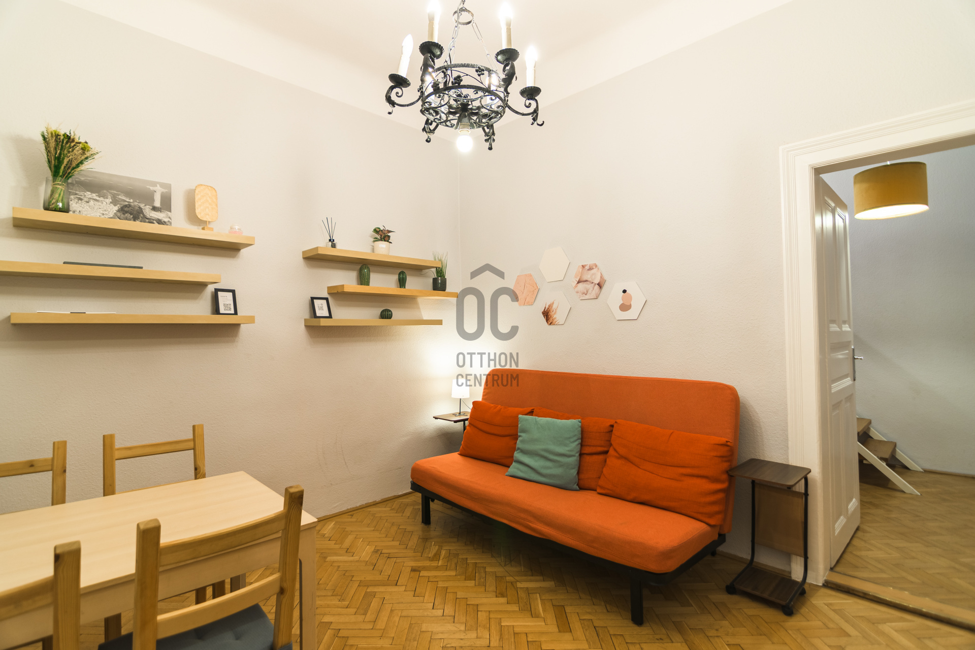 Gallery zoom image