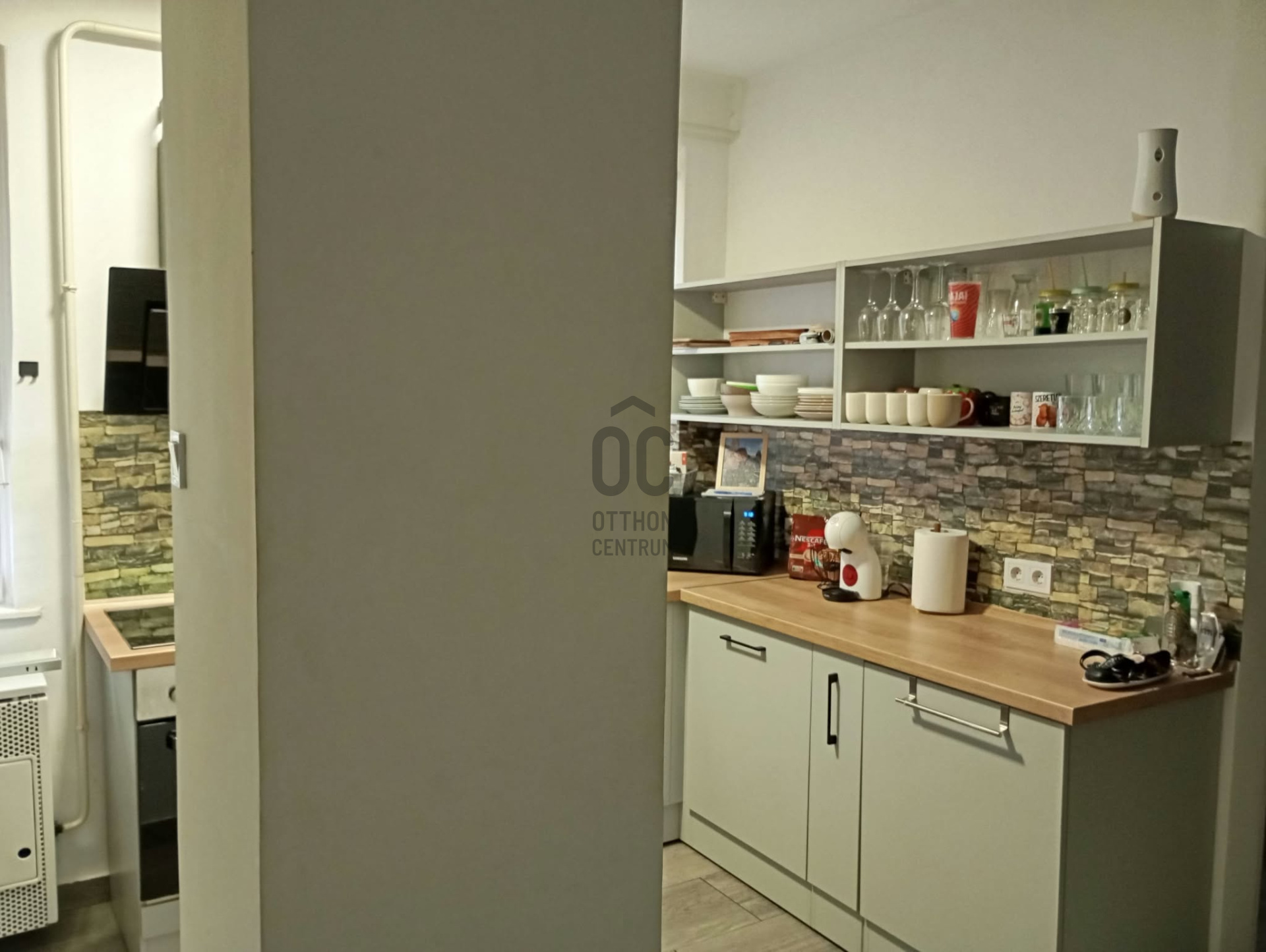 Gallery zoom image
