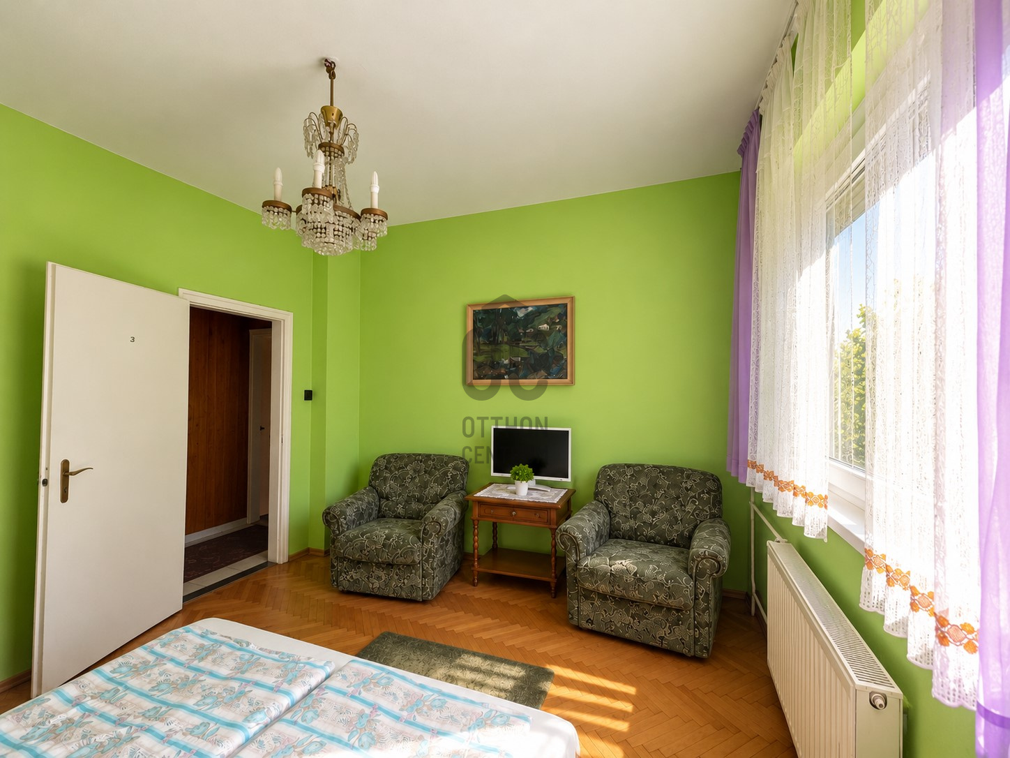 Gallery zoom image