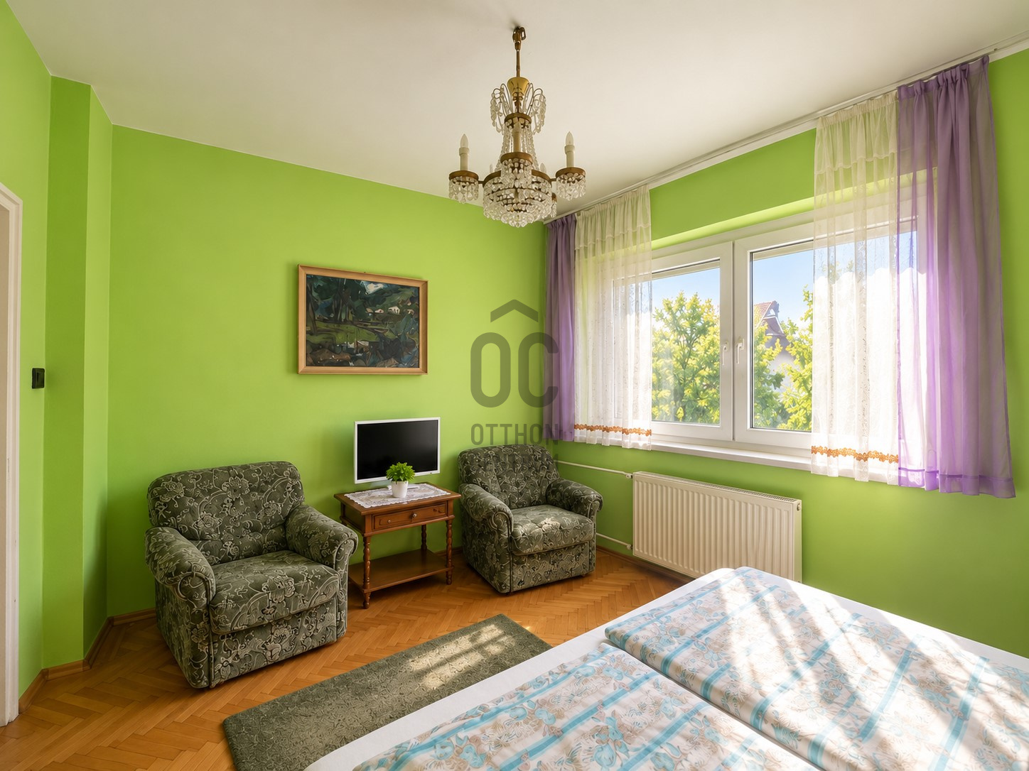 Gallery zoom image